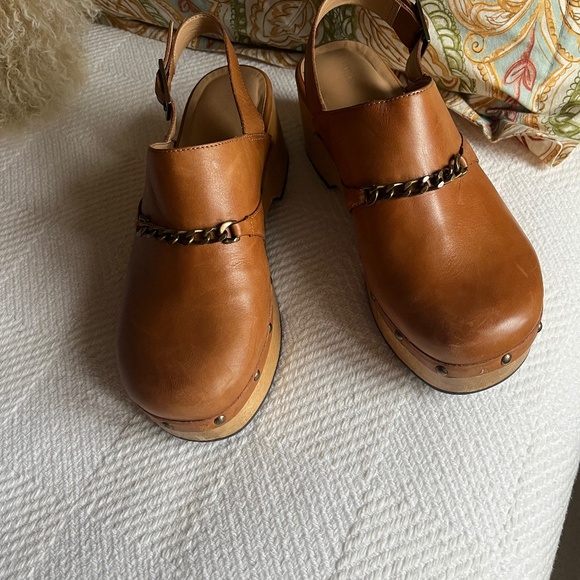 SILENT D CLOGS FROM ANTHROPOLOGY  size 40 (9) - Picture 1 of 7